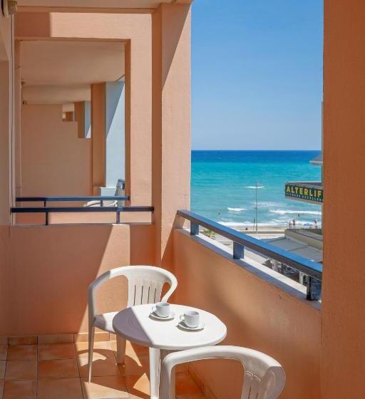 Quarto Estandar Vista Mar Lateral, Lefkoniko Bay
