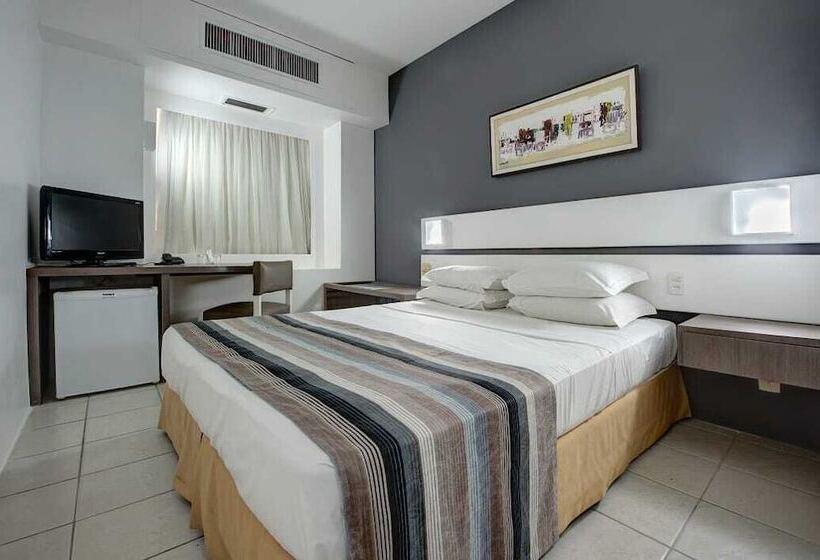 Quarto Economy, Oasis Imperial & Fortaleza