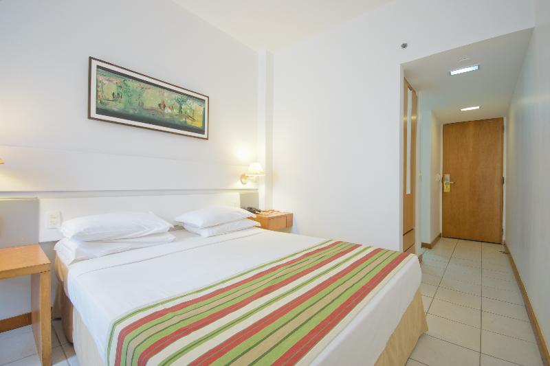 Quarto Economy, Oasis Imperial & Fortaleza