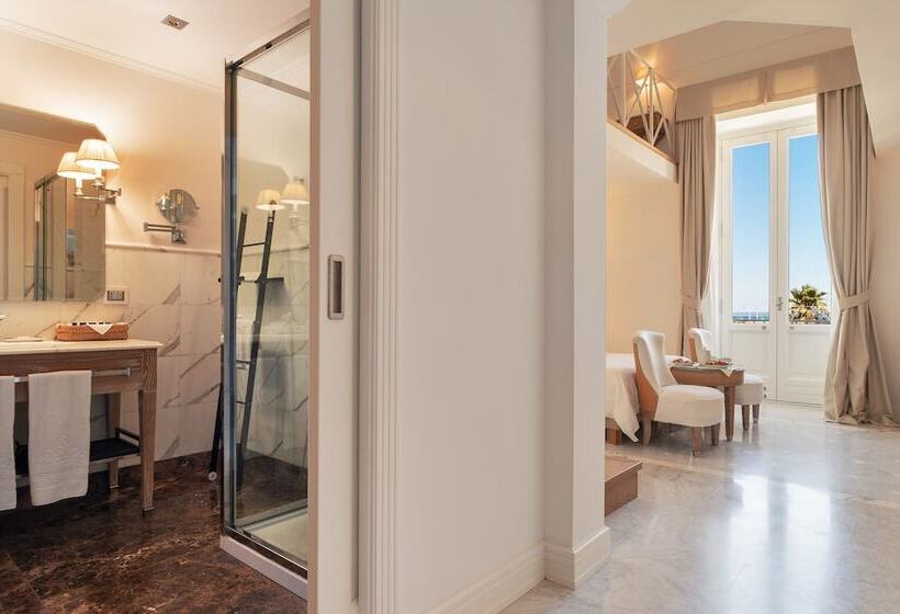 Люкс, Palazzo Del Corso – Boutique