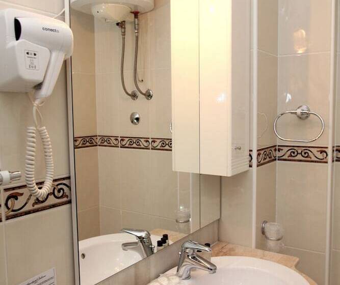Семейный Номер, Bellevue Trogir