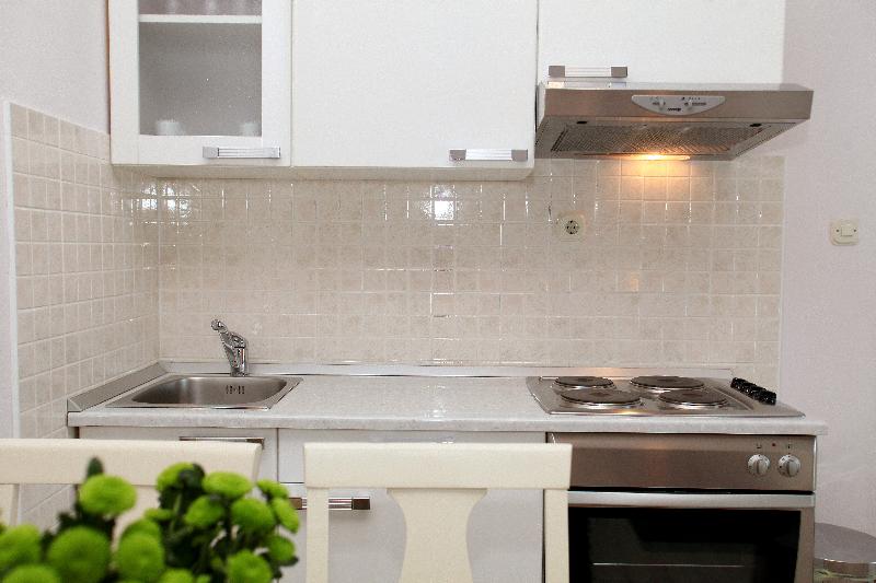 استودیوی استاندارد, Bellevue Trogir
