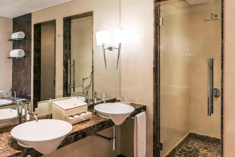 Люкс Премиум, Grosvenor House, A Luxury Collection Hotel, Dubai