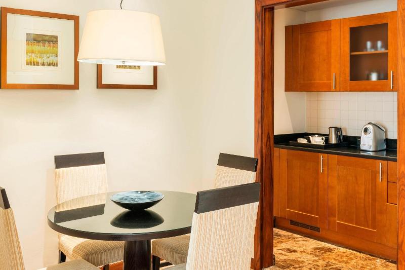 Люкс Повышенной Комфортности, Grosvenor House, A Luxury Collection Hotel, Dubai