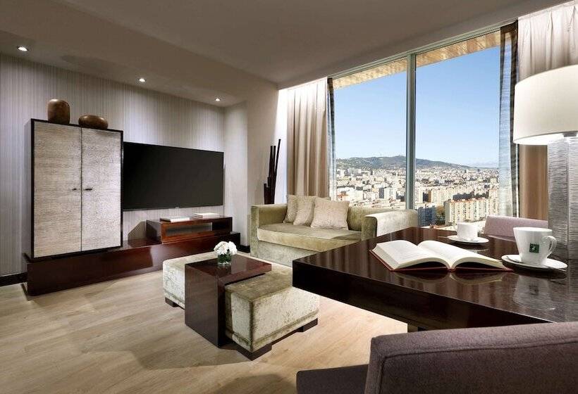 Президентский Люкс, Hyatt Regency Barcelona Tower