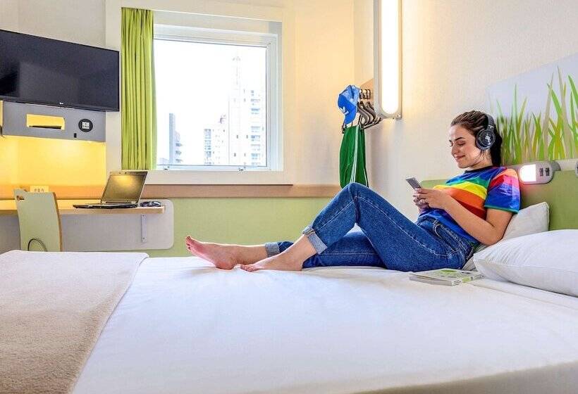 Quarto Superior, Ibis Budget Sao Paulo Paraiso