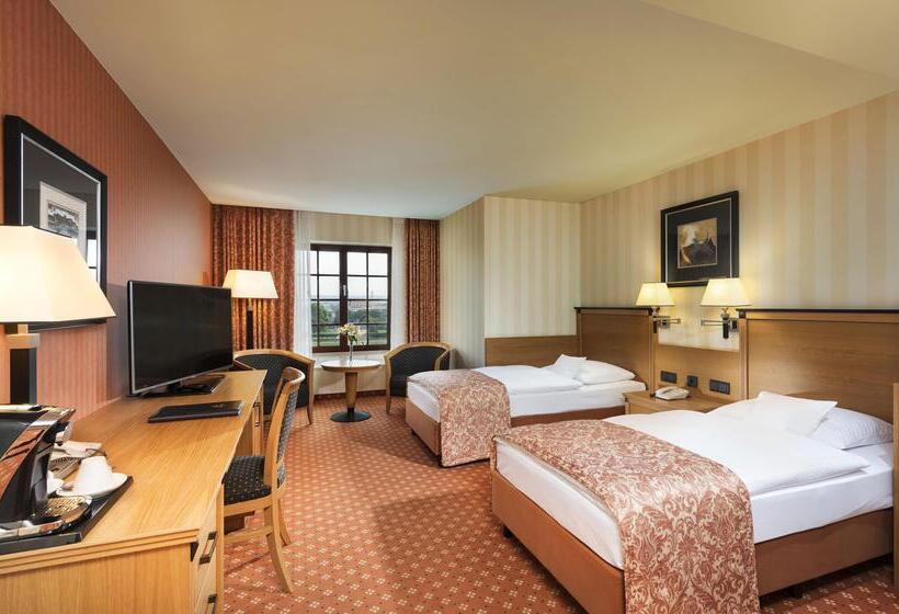 Номер Superior, Maritim Hotel Dresden
