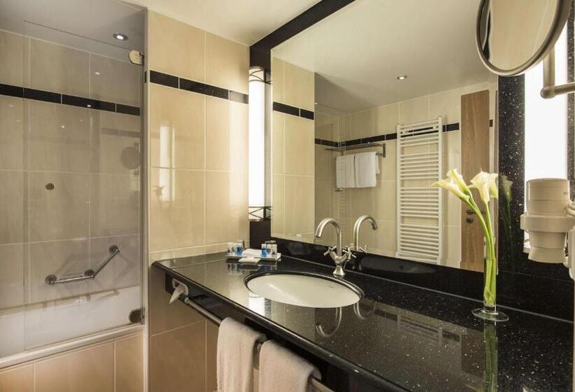 Номер Стандарт, Maritim Hotel Dresden