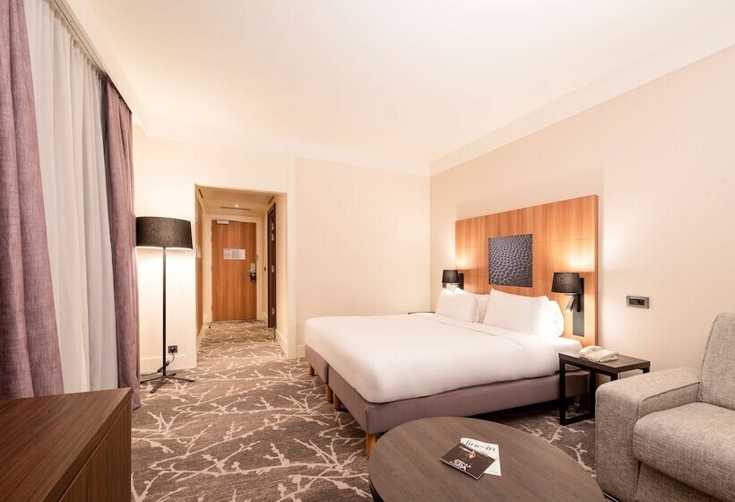 Premium Room Golf View, Radisson Blu Hotel Paris, Marne La Vallée