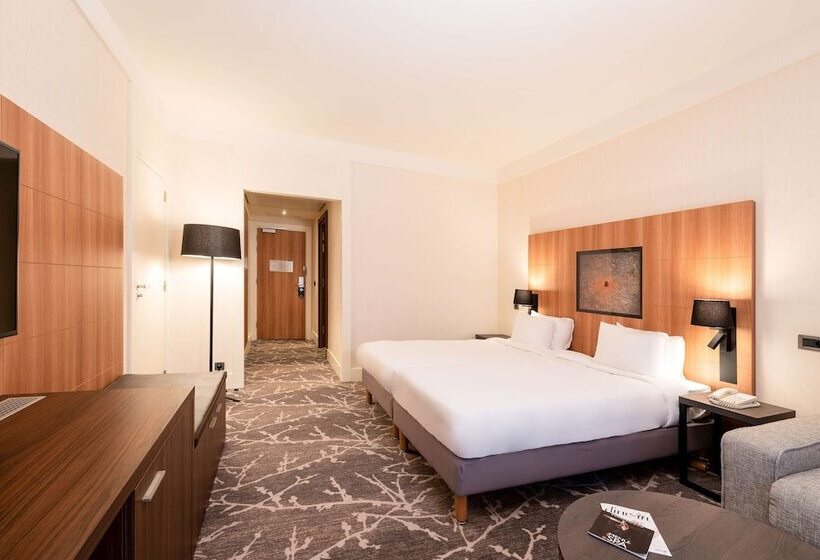 Premium Room Golf View, Radisson Blu Hotel Paris, Marne La Vallée