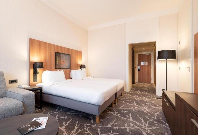 اتاق استاندارد با دسترسی به اسپا, Radisson Blu Hotel Paris, Marne La Vallée
