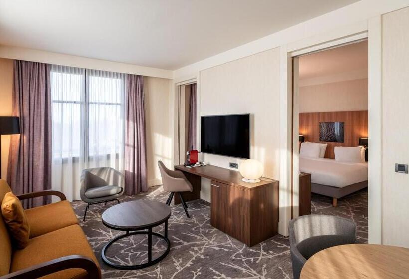 سوییت, Radisson Blu Hotel Paris, Marne La Vallée