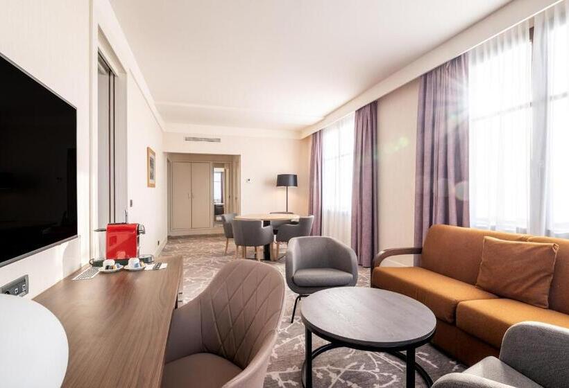 سوییت, Radisson Blu Hotel Paris, Marne La Vallée