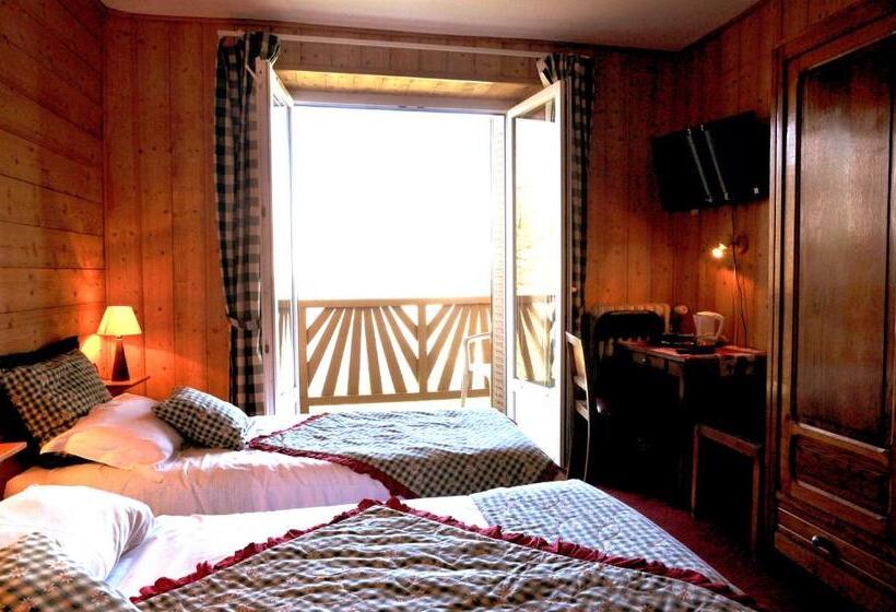 اتاق استاندارد با چشم‌انداز, Belvédère Relais Motos