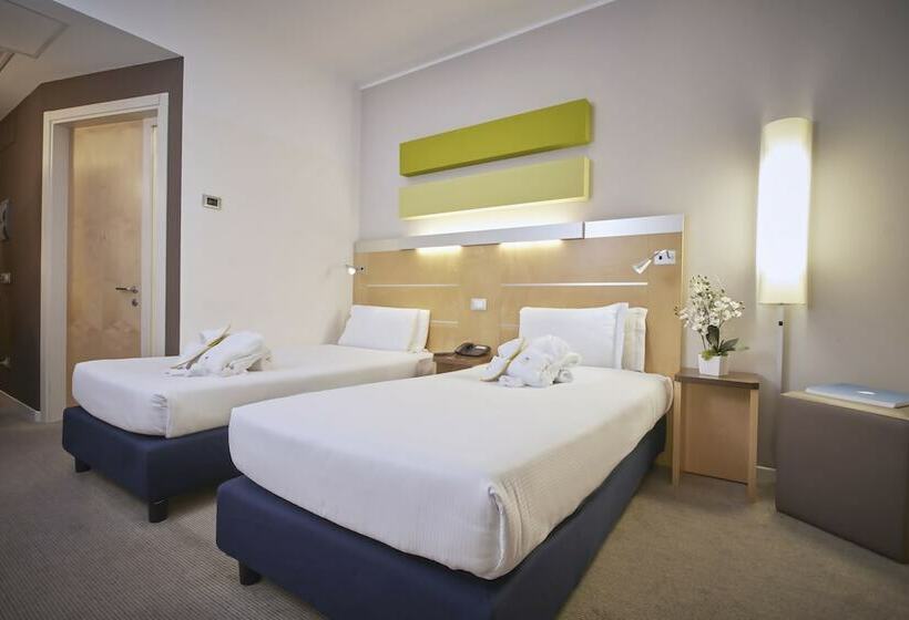 اتاق استاندارد, Ih Hotels Milano Gioia