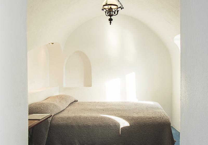 استودیوی استاندارد, Remezzo Villas