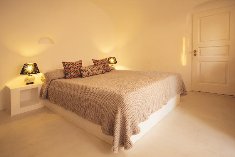 استودیوی استاندارد, Remezzo Villas