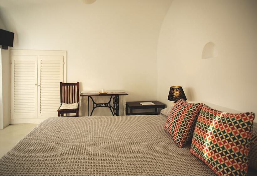 استودیوی استاندارد, Remezzo Villas