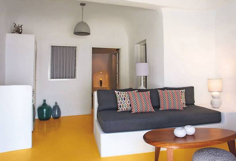 سوئیت سینیور, Remezzo Villas