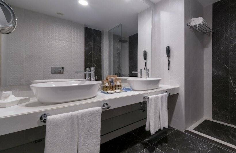 سوییت خانوادگی, Concorde De Luxe Resort  Prive Ultra All Inclusive