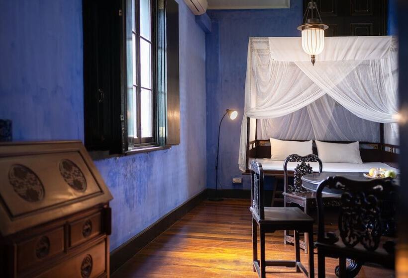 غرفة قياسية ثلاثية, Cheong Fatt Tze The Blue Mansion