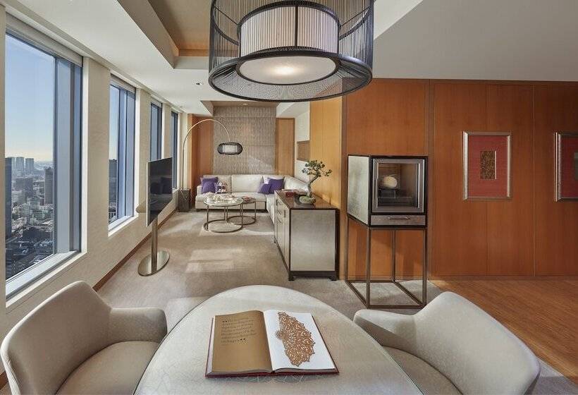 سوییت, Mandarin Oriental Tokyo