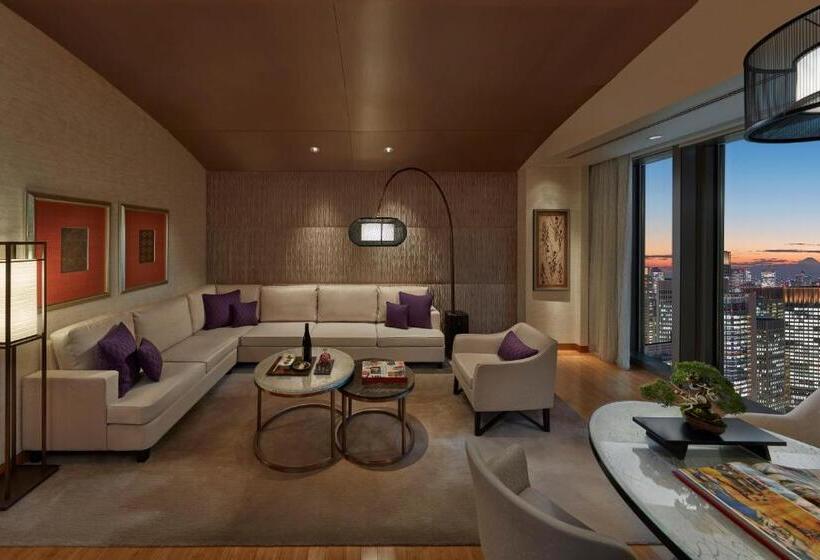 سوییت, Mandarin Oriental Tokyo