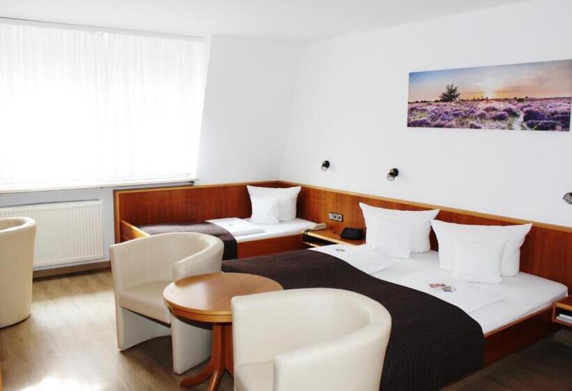 Трехместный Номер Комфорт, Landhotel Zum Böhm