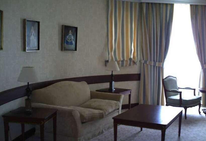 Suite, Candido 4* Sup