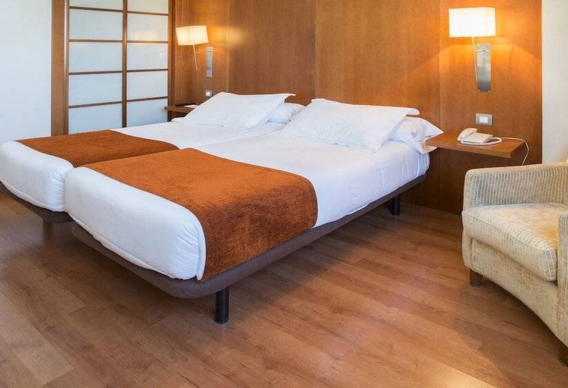 اتاق استاندارد, Xon's Valencia