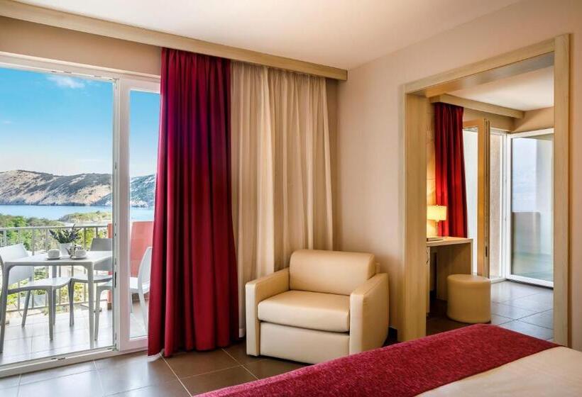 Полулюкс, San Marino Resort