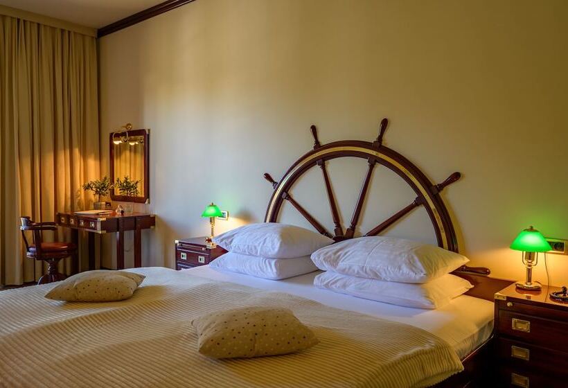 اتاق استاندارد با چشم‌انداز پارک, Boutique Hotel Nautica   Spa & Wellness, Private Parking, Pet Friendly