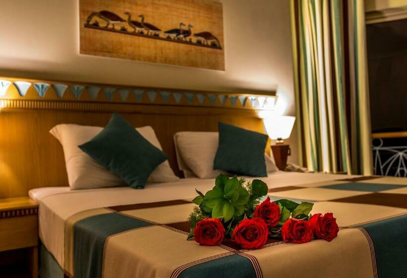 اتاق استاندارد سه نفره, Seagull Beach Resort  Families And Couples Only