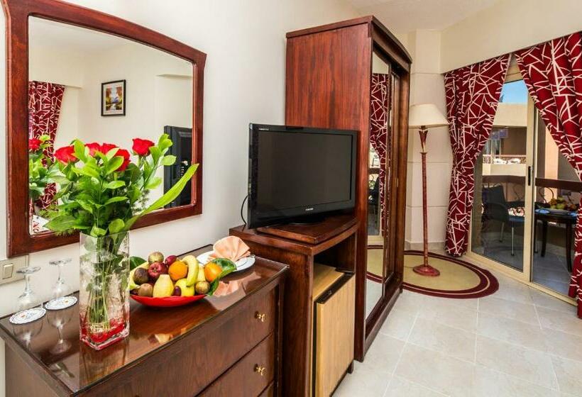 اتاق استاندارد سه نفره, Seagull Beach Resort  Families And Couples Only