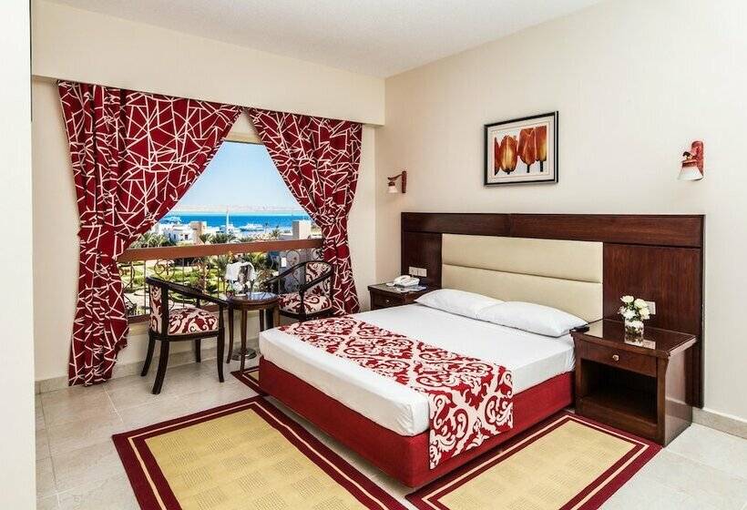 اتاق استاندارد با چشم‌انداز استخر, Seagull Beach Resort  Families And Couples Only