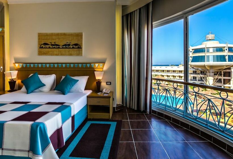 اتاق استاندارد با چشم‌انداز استخر, Seagull Beach Resort  Families And Couples Only