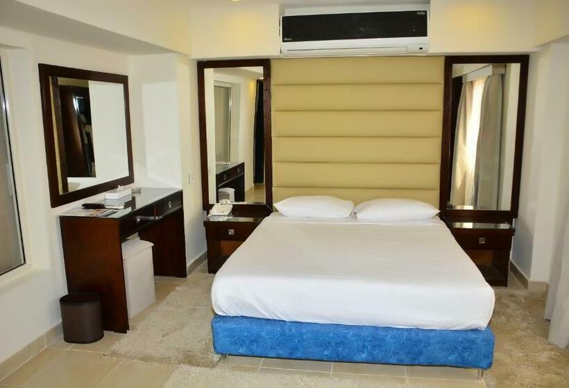 سوییت با چشم‌انداز دریا, Seagull Beach Resort  Families And Couples Only
