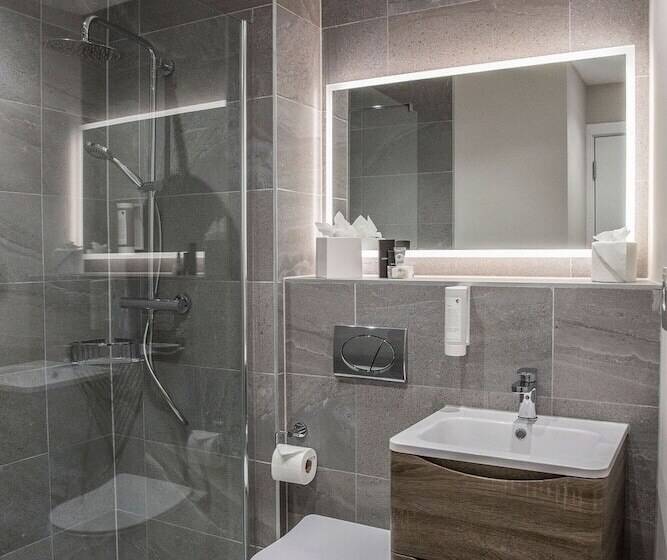 اتاق استاندارد, Metro Hotel Dublin Airport