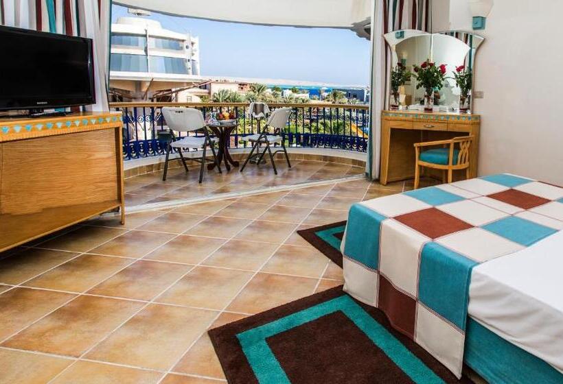 سوییت جونیور, Seagull Beach Resort  Families And Couples Only