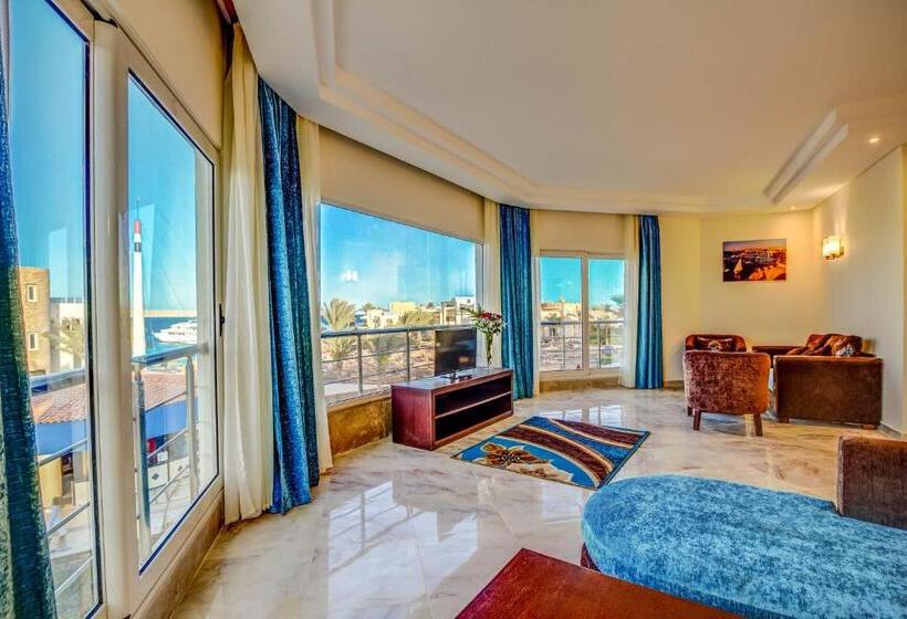 سوییت سوپریور, Seagull Beach Resort  Families And Couples Only