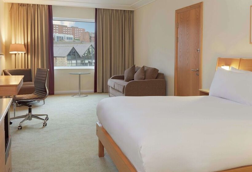 Quarto Familiar, Hilton Newcastle Gateshead