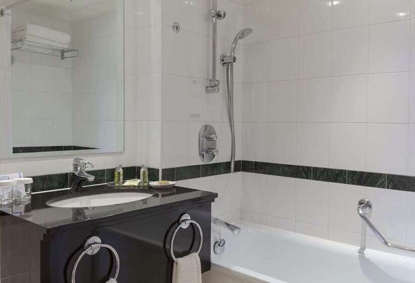 Номер Стандарт, Hilton Newcastle Gateshead