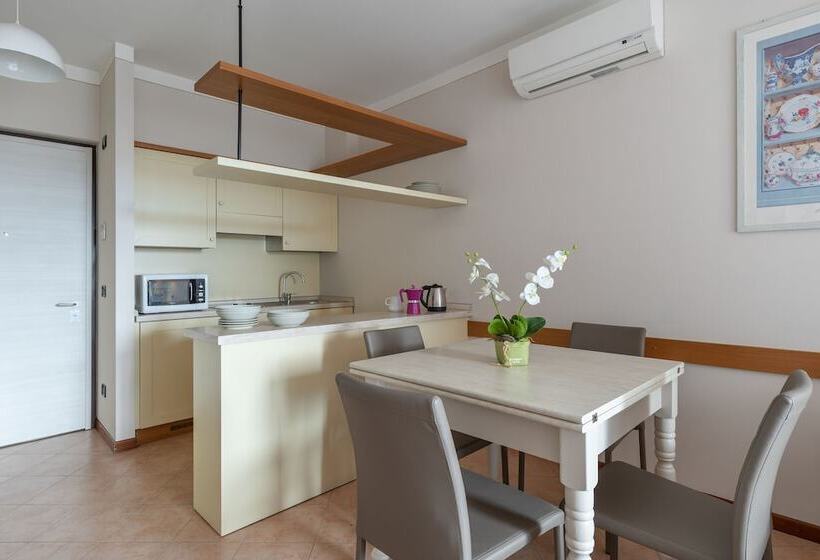 آپارتمان 1 خوابه با چشم‌انداز باغ, Il Sogno Apartments