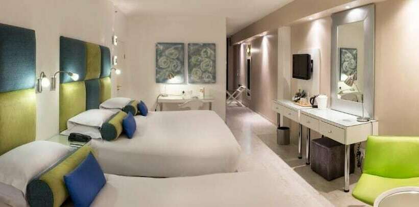 اتاق لوکس خانوادگی, Peermont Metcourt Suites