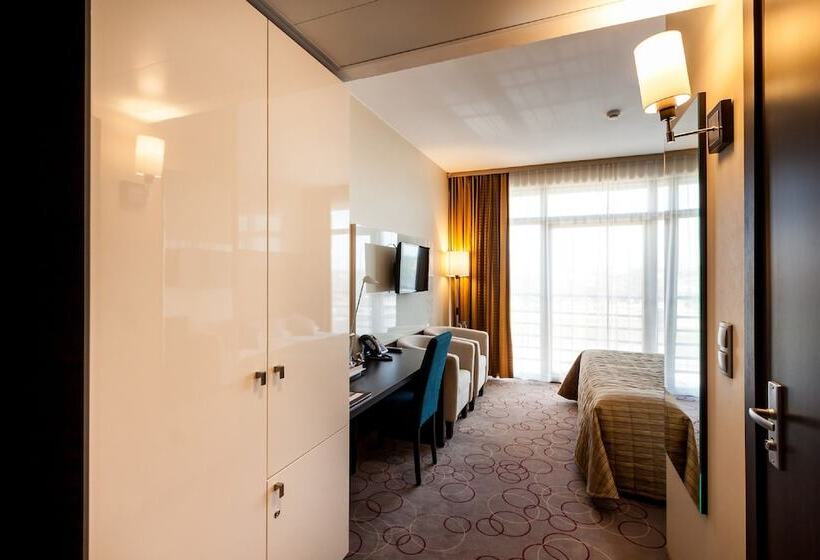 Номер Стандарт, Qubus Hotel Kraków