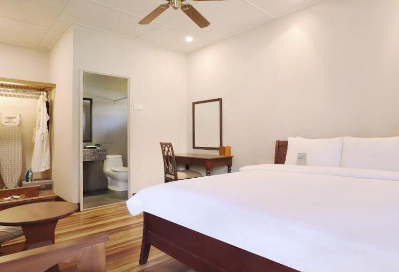 کلبه ییلاقی, Berjaya Tioman Resort