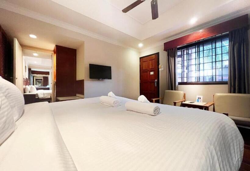 کلبه ییلاقی, Berjaya Tioman Resort