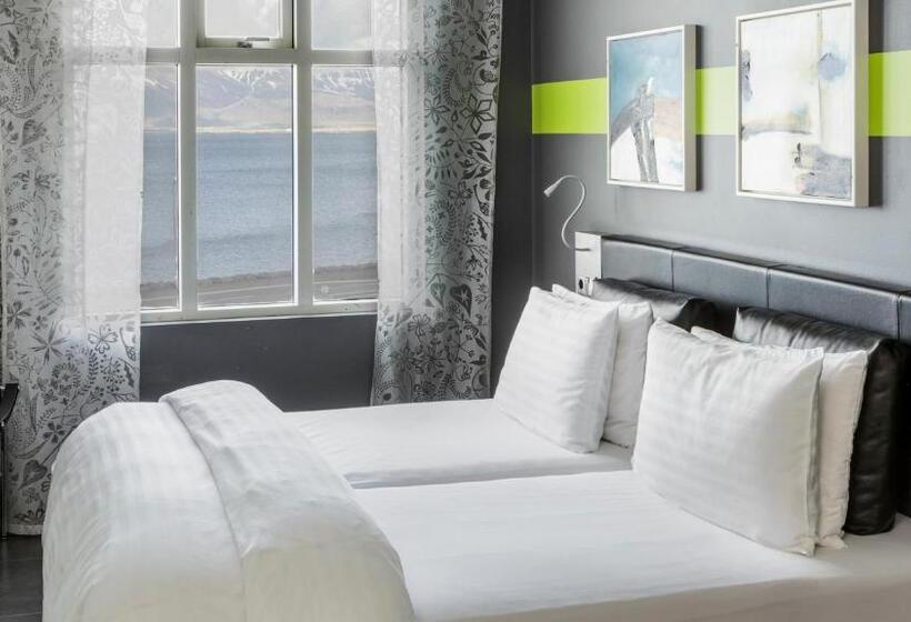 اتاق استاندارد با چشم‌انداز دریا, Center Hotels Arnarhvoll