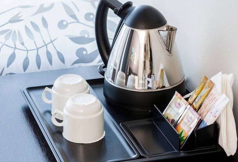 اتاق استاندارد با چشم‌انداز دریا, Center Hotels Arnarhvoll