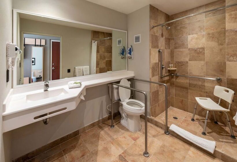اتاق استاندارد با 2 تخت دوبل, City Express by Marriott Chihuahua